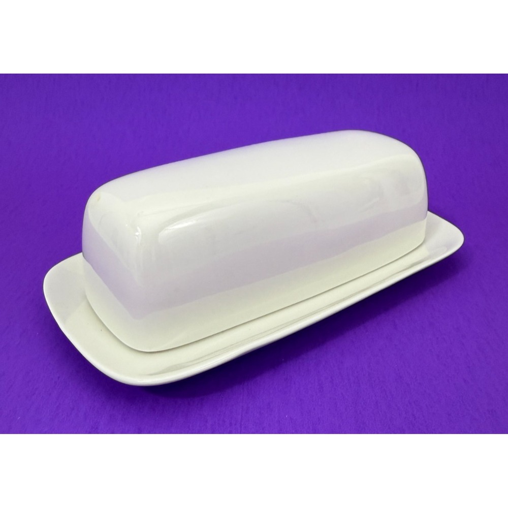 Solid White Covered Butter Dish by Gibson Housewares